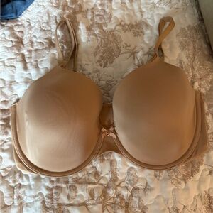 NWOT Body by Victoria Full Coverage Bra size 34DDD
